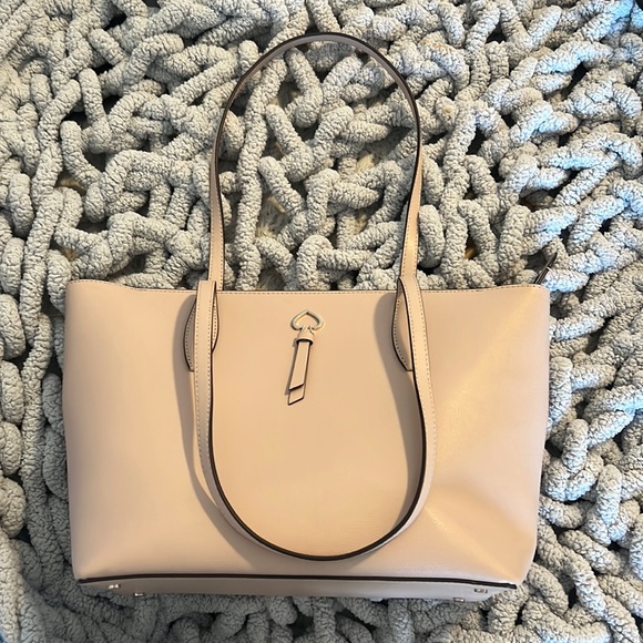 Handbags - kate spade purse